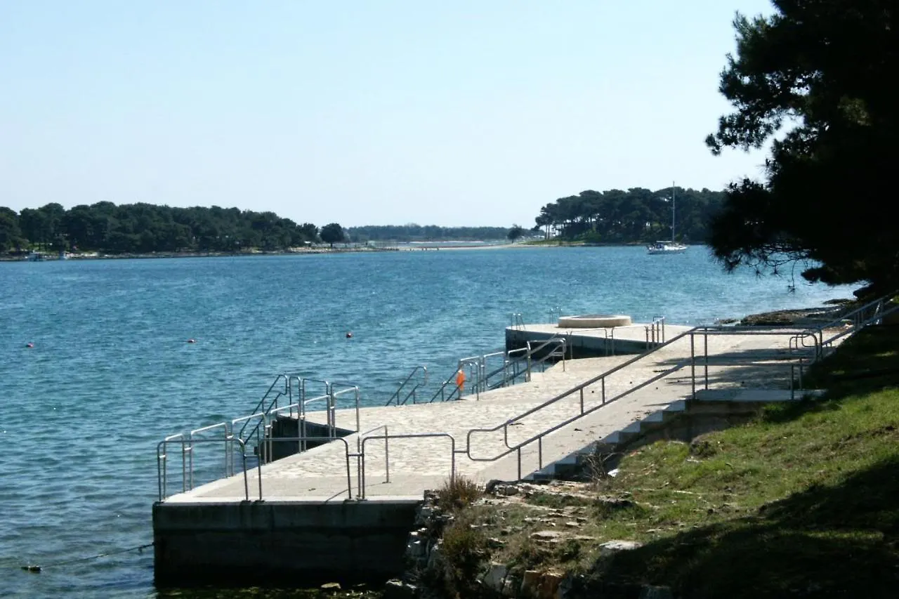 Apartment Premantura 7462B Croatia